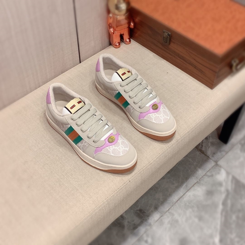 G*u*i casual shoes